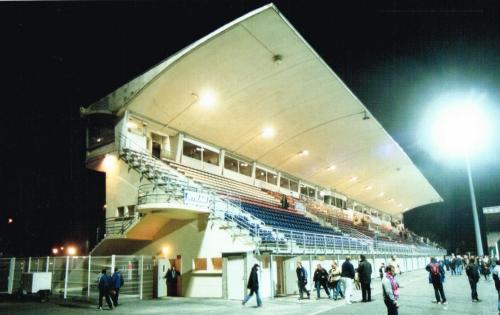 Stade Gaston Petit - Haupttrib�ne