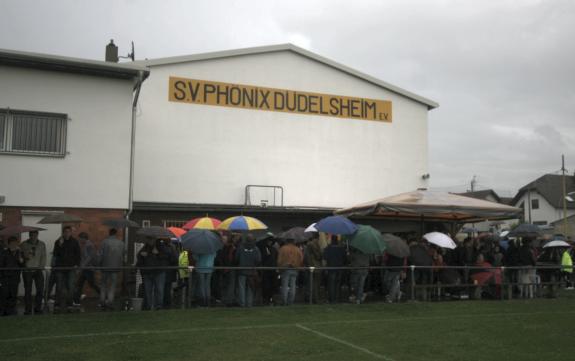 Ph&ouml;nix-Sportplatz