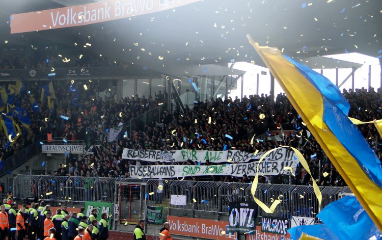 Eintracht-Stadion an der Hamburger Stra&szlig;e