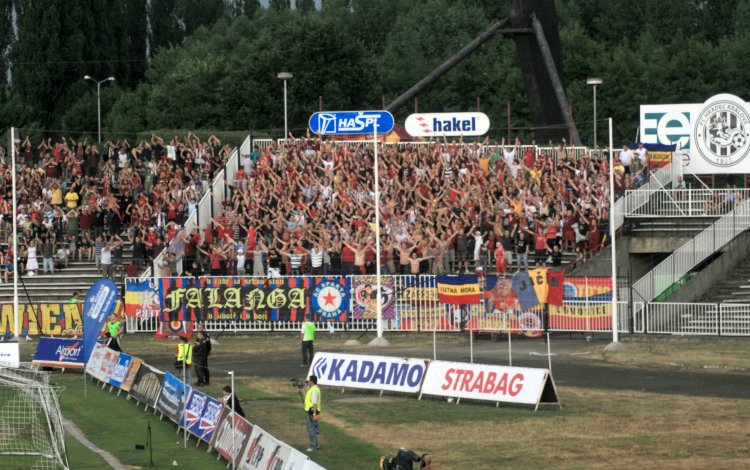 V&scaron;esportovn&iacute; stadion