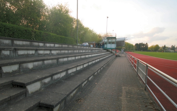 H&uuml;lsparkstadion