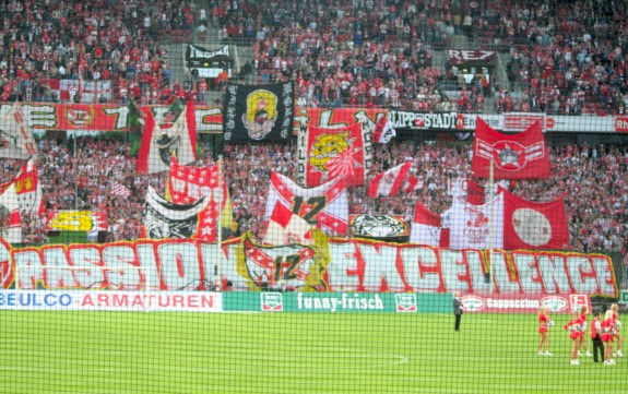 M&uuml;ngersdorfer Stadion