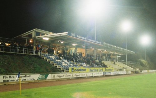 Stadion am Lotter Kreuz - Haupttrib&uuml;ne