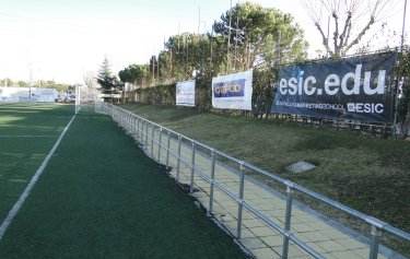 Estadio Valle de las Ca&ntilde;as
