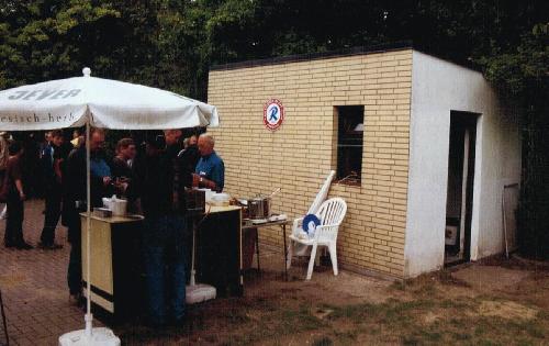 Sportplatz Scharbeutzer Stra&szlig;e - Verkaufsstand