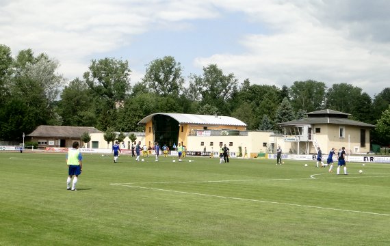 St&auml;dtisches Stadion am Heinepark