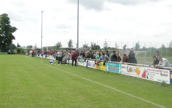 Sportanlage Alster Kirchweg <i>Br&uuml;ggen</i>