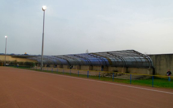 Hubert-B&uuml;ndgens-Sportstadion Nebenplatz